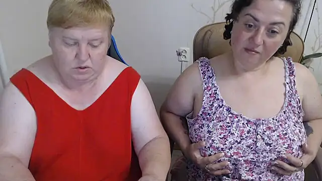 Lindy-Jeanie online show from July 30, 6:51 pm