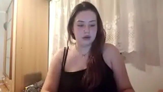 LolaSeduce online show from April 9, 8:25 pm