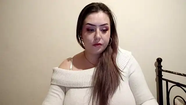 LolaSeduce online show from April 19, 7:27 pm