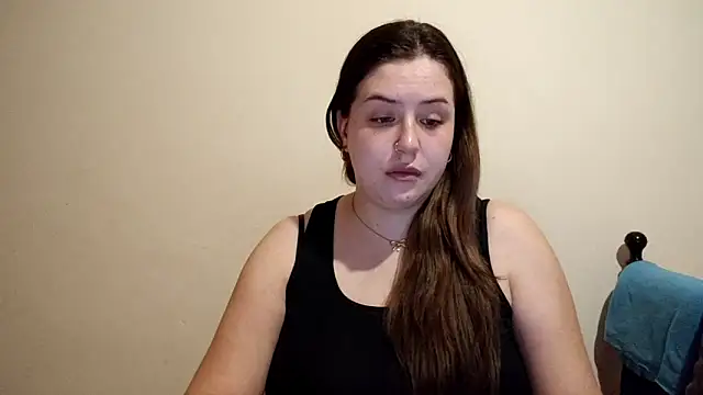 LolaSeduce online show from April 28, 6:24 pm