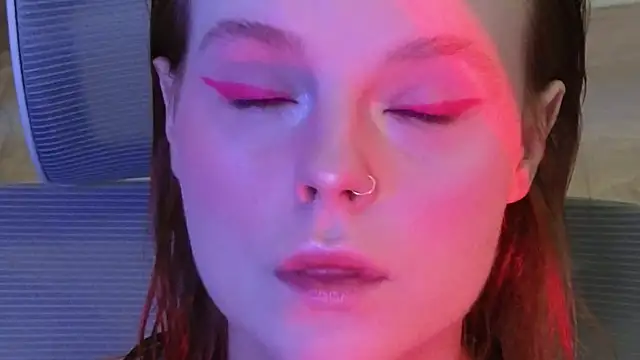 mollybossy online show from April 14, 7:58 am