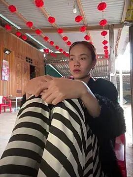 Snapshot of Sexygirlcum900 chatting on March 13, 8:32 am Sexygirlcum900 online show from March 13, 8:32 am