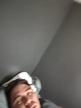 Snapshot of peneblanco-34 chatting on April 3, 7:01 pm peneblanco-34 online show from April 3, 7:01 pm