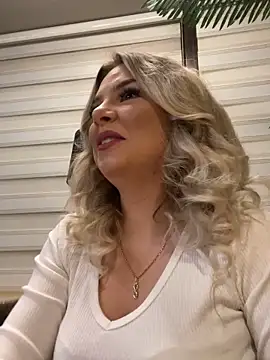 KimmBliss online show from April 19, 6:54 pm