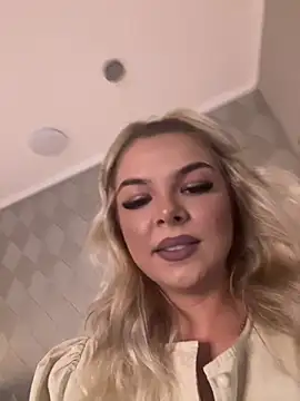KimmBliss online show from July 20, 6:54 pm