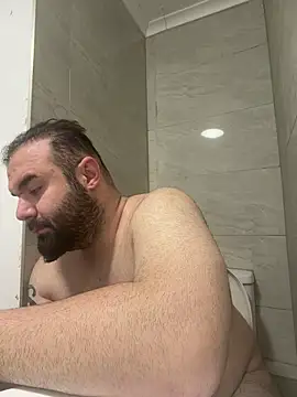 Snapshot of bigmillz32 chatting on March 24, 12:37 am bigmillz32 online show from March 24, 12:37 am