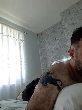 bigmillz32 online show from May 23, 2:54 pm