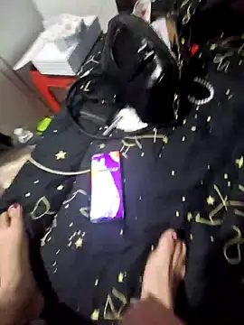 Snapshot of Baby_girl_229 chatting on March 17, 7:55 am Baby girl 229 online show from March 17, 7:55 am