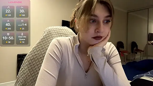 Olivia 132 online show from March 22, 3:26 pm