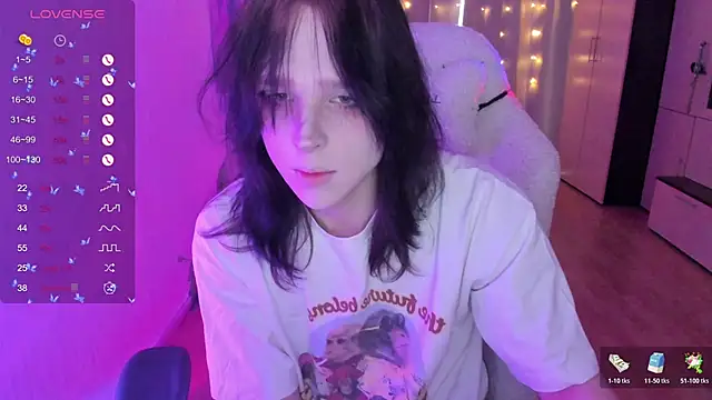 Snapshot of Simochka_w chatting on March 16, 11:58 am Simochka w online show from March 16, 11:58 am