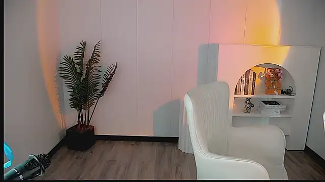 zhoulan-bb online show from April 23, 2:24 am