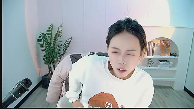 zhoulan-bb online show from April 29, 2:15 am