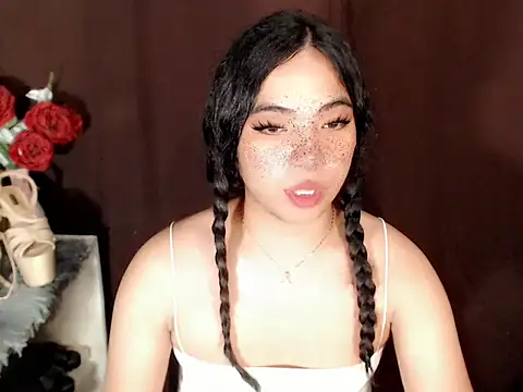 Snapshot of xLinda_Walkerx chatting on June 10, 5:01 pm xLinda Walkerx online show from June 10, 5:01 pm