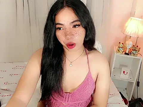 xLinda Walkerx online show from June 26, 11:25 am