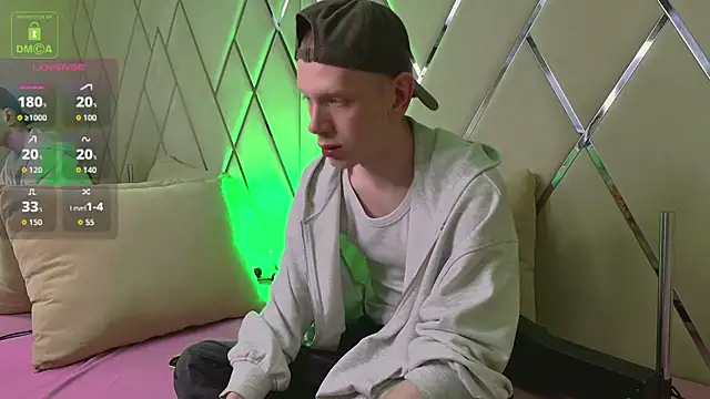 ZidNeeviil online show from April 24, 8:33 pm