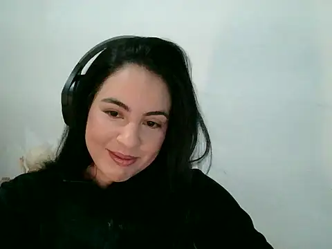 AnabeleNogueira online show from May 26, 1:40 pm