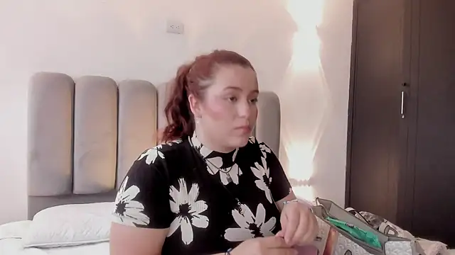 Snapshot of JeanneWilliams chatting on May 27, 12:46 pm JeanneWilliams online show from May 27, 12:46 pm
