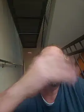 yourMasterisBored online show from March 14, 1:12 am