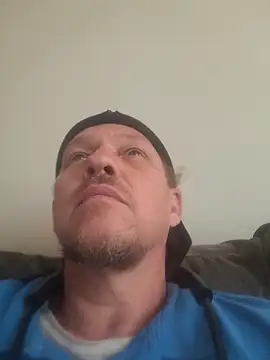 yourMasterisBored online show from March 24, 3:28 pm