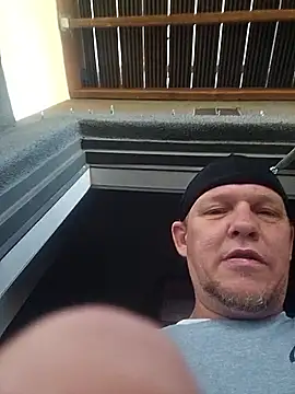 yourMasterisBored online show from April 28, 3:17 pm