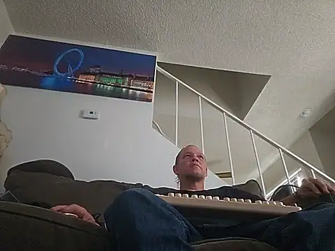 yourMasterisBored online show from July 3, 2:01 pm