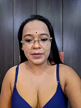 hornyrosy321 online show from May 28, 5:54 pm