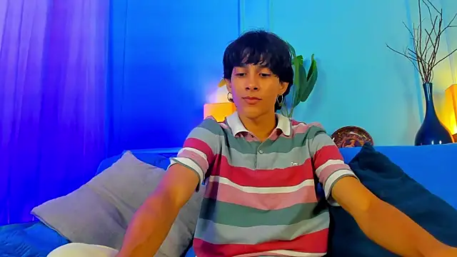 Cheys Mast online show from March 27, 6:40 pm