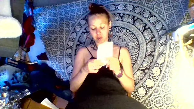 Ambionce online show from May 11, 7:36 am