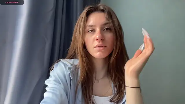 Moonstarisrares online show from April 29, 8:07 am