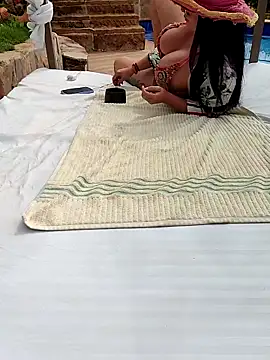 wildestatecouple online show from April 9, 2:22 pm