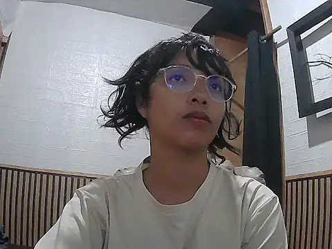 spicyren online show from June 25, 11:48 am
