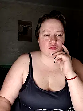 Snapshot of Alex_Goddess_ chatting on April 10, 1:44 am Alex Goddess online show from April 10, 1:44 am
