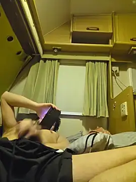 bigbog9323 online show from April 14, 10:16 pm