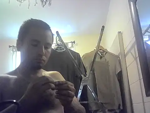 Snapshot of Relk130p chatting on June 19, 9:29 pm Relk130p online show from June 19, 9:29 pm