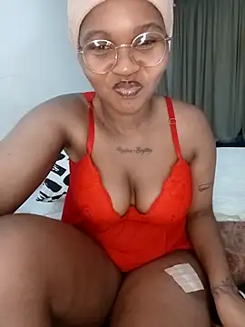 Hotsexyberry222 online show from March 18, 9:51 pm