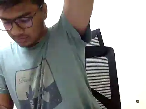 Snapshot of Sanjaypussyfuk chatting on June 21, 10:56 pm Sanjaypussyfuk online show from June 21, 10:56 pm