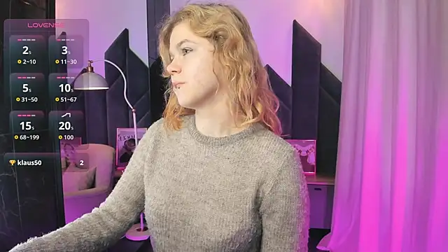 ElizabethVane online show from June 16, 5:32 am