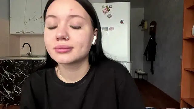 Sofi Funny online show from May 6, 11:43 pm