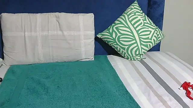 Melitaxx online show from July 10, 4:17 am