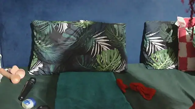 Melitaxx online show from July 31, 8:41 pm