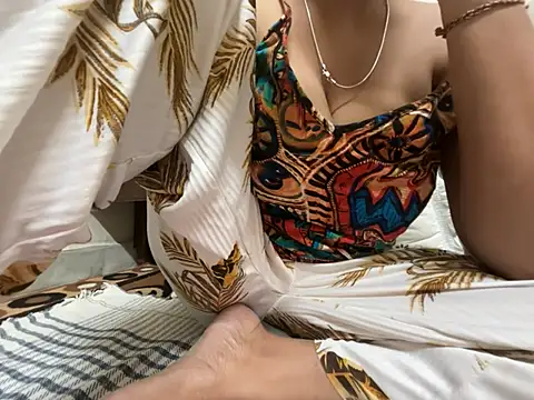 Noor Sexy02 online show from May 23, 2:21 pm