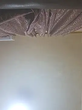 mohmmadboudi7 online show from March 14, 5:18 pm