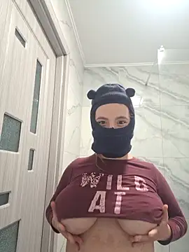 Snapshot of Adinaptc chatting on March 15, 7:42 pm Adinaptc online show from March 15, 7:42 pm