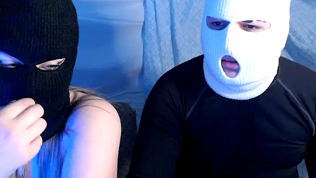 Snapshot of Silvia_Leonardo chatting on March 25, 6:36 pm Silvia Leonardo online show from March 25, 6:36 pm