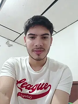 ApoloGray   online show from April 27, 7:56 pm