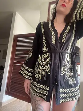 conejita000 online show from April 26, 5:32 pm