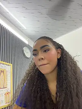 Snapshot of daniela-sexy chatting on July 3, 2:56 pm daniela-sexy online show from July 3, 2:56 pm