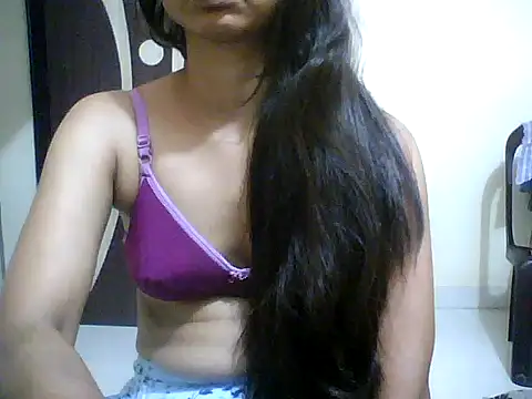 Sonam1186 online show from May 6, 12:19 am