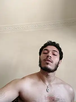 Thewildaliii0 online show from May 9, 2:22 pm