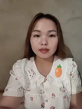 Snapshot of Mina_xYx chatting on May 20, 4:35 pm Mina xYx online show from May 20, 4:35 pm